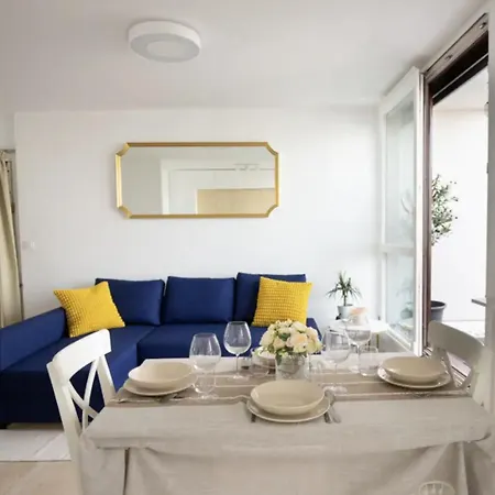 Apartment Stylish 2-bedroom With Terrace & Parking Near Bercy Arena *